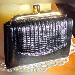 Vintage Princess Gardner Folding Black Leather Wallet